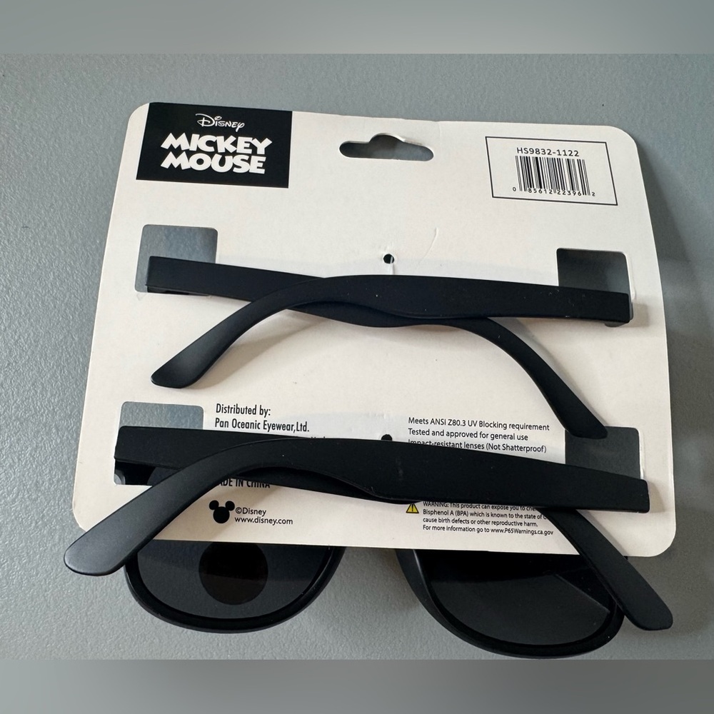Disney Black Mickey Mouse Parent & Child Sunglasses 2 pc set 100% UV protection - Picture 2 of 2